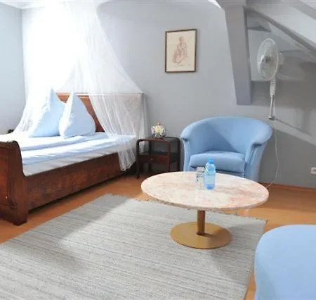 Feriested Zamek Dobra 3*