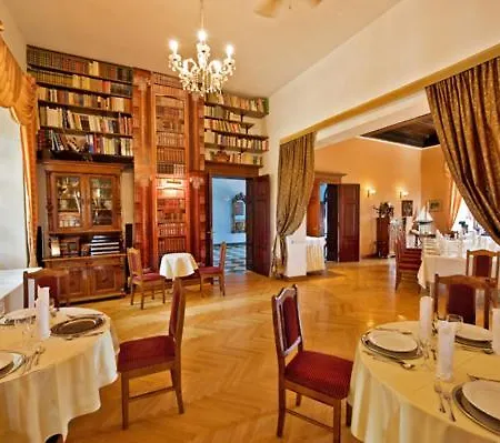 Feriested Zamek Dobra 3*