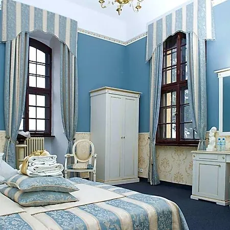 Zamek Dobra Resort 3*