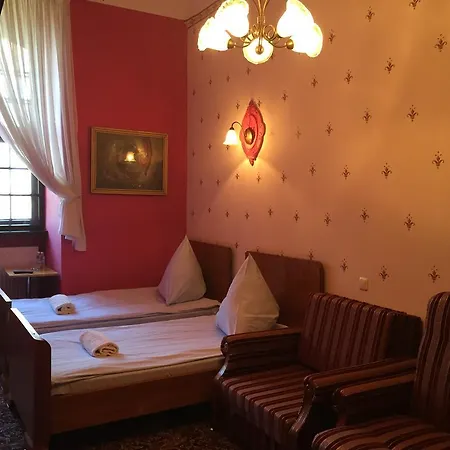 Zamek Dobra Olesnica (Lower Silesia)