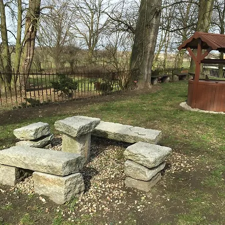 Zamek Dobra 3* Oleśnica