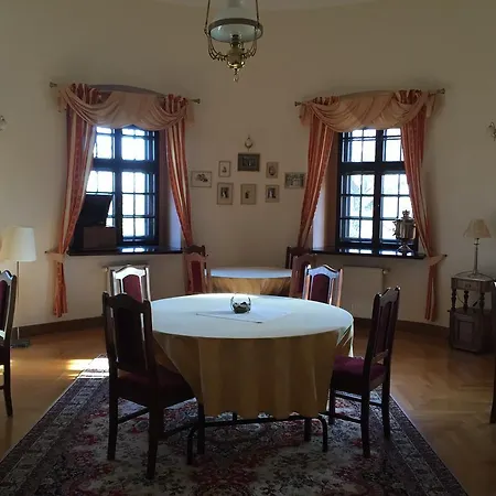 Feriested Zamek Dobra 3*