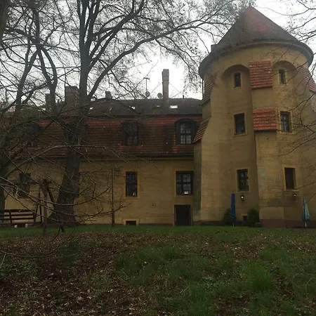 Zamek Dobra Oleśnica