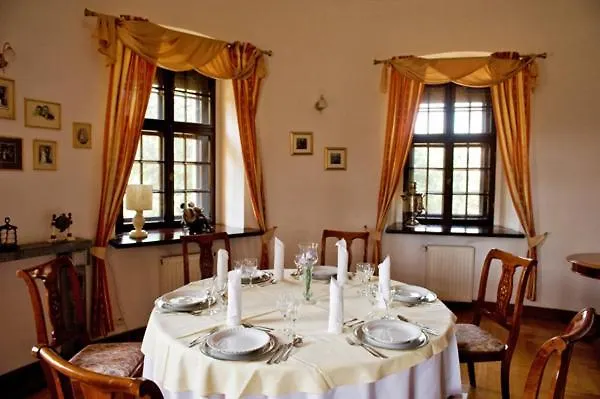 Zamek Dobra Resort 3*