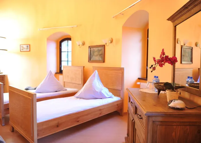 Zamek Dobra Oleśnica