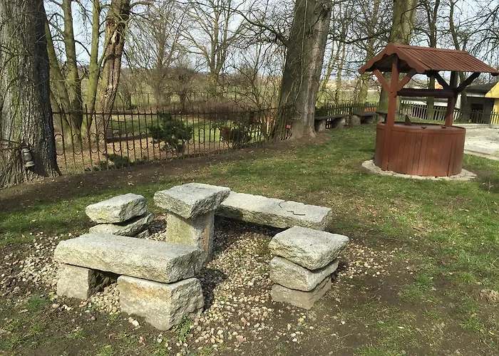 Zamek Dobra 3* Oleśnica