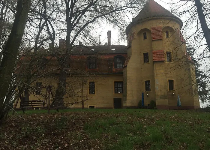 Zamek Dobra Oleśnica